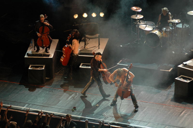 Фотографии -> Концерты ->  Apocalyptica в Music Hall (13 ноября 2005) -> Apocalyptica в Music Hall (13 ноября 2005) - 142