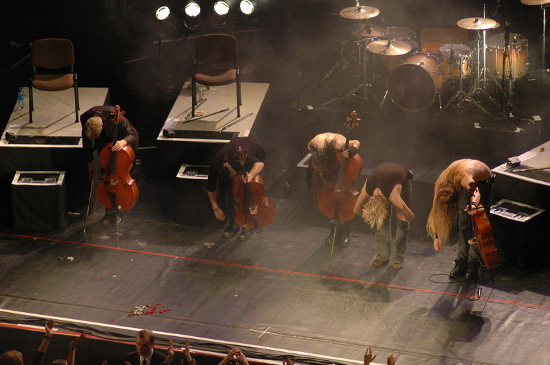 Фотографии -> Концерты ->  Apocalyptica в Music Hall (13 ноября 2005) -> Apocalyptica в Music Hall (13 ноября 2005) - 157