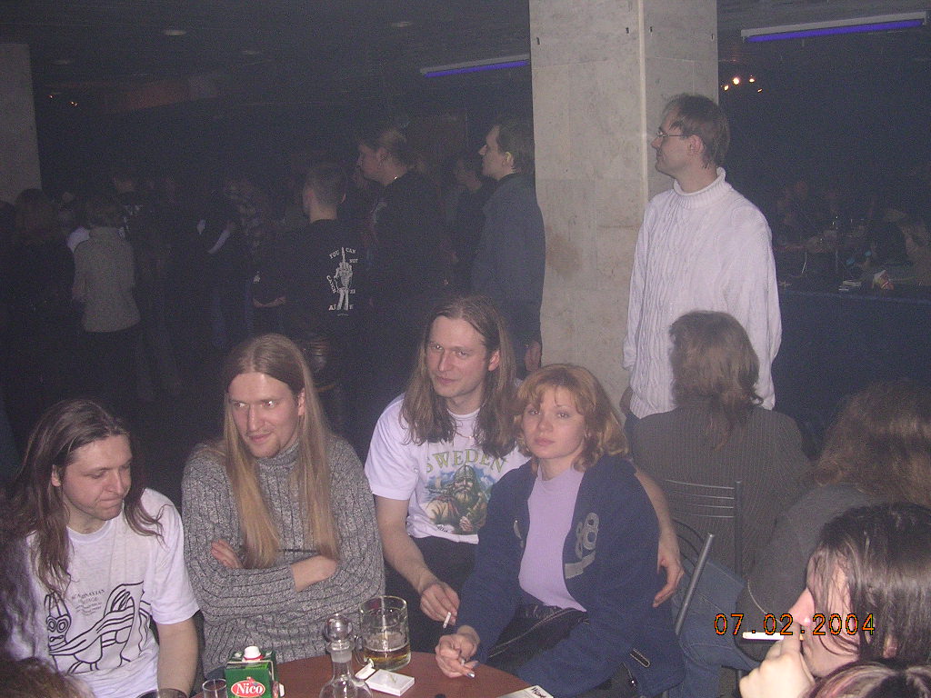 Фотографии -> Концерты ->  Концерт в клубе Арктика (7 февраля 2004) -> Концерт в клубе Арктика (7 февраля 2004) - a021