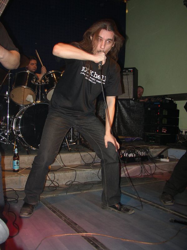Фотографии -> Концерты -> Концерт в клубе Арктика (24 апреля 2004) ->  Morrah -> Morrah - 026