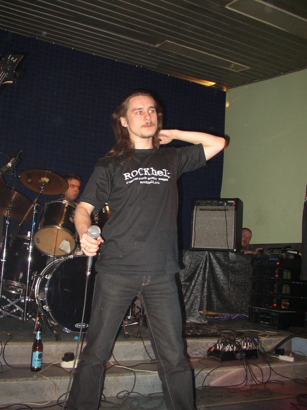Фотографии -> Концерты -> Концерт в клубе Арктика (24 апреля 2004) ->  Morrah -> Morrah - 034