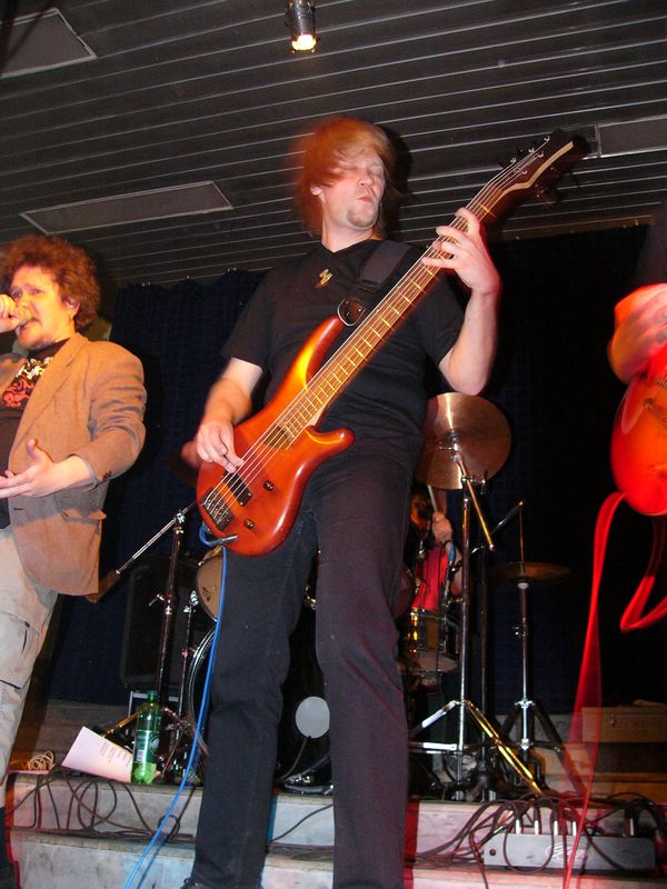Фотографии -> Концерты -> Концерт в клубе Арктика (2 мая 2004) ->  Wolfsangel -> Wolfsangel - 006