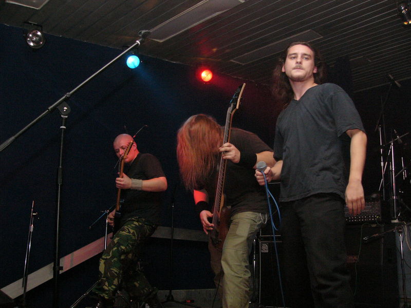 Фотографии -> Концерты -> Impaled Nazarene в клубе Арктика (29 октября 2004) ->  Morrah -> Morrah - 013