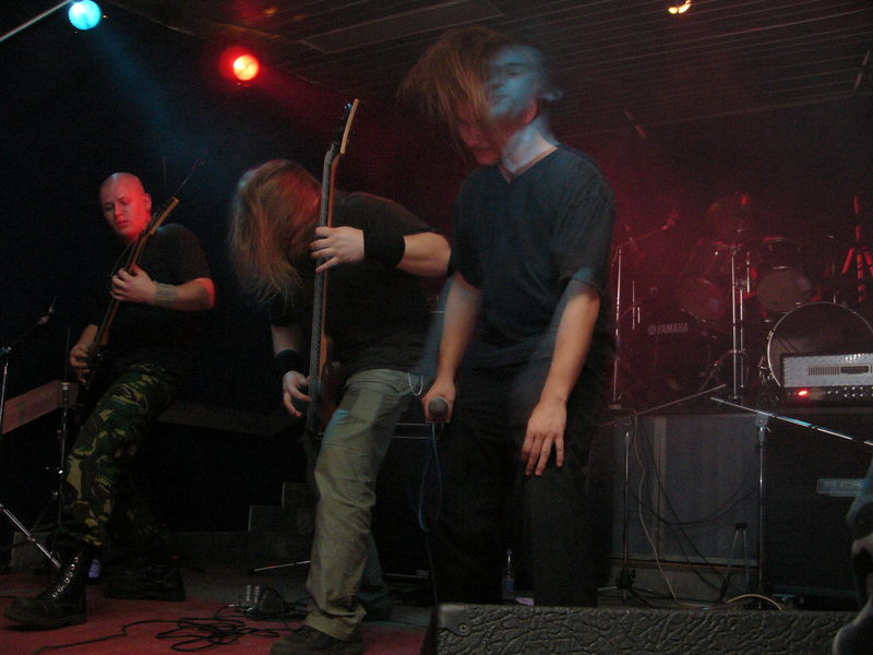Фотографии -> Концерты -> Impaled Nazarene в клубе Арктика (29 октября 2004) ->  Morrah -> Morrah - 015