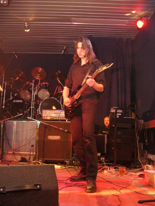 Фотографии -> Концерты -> Impaled Nazarene в клубе Арктика (29 октября 2004) ->  Drawn Me Blue -> Drawn Me Blue - 006