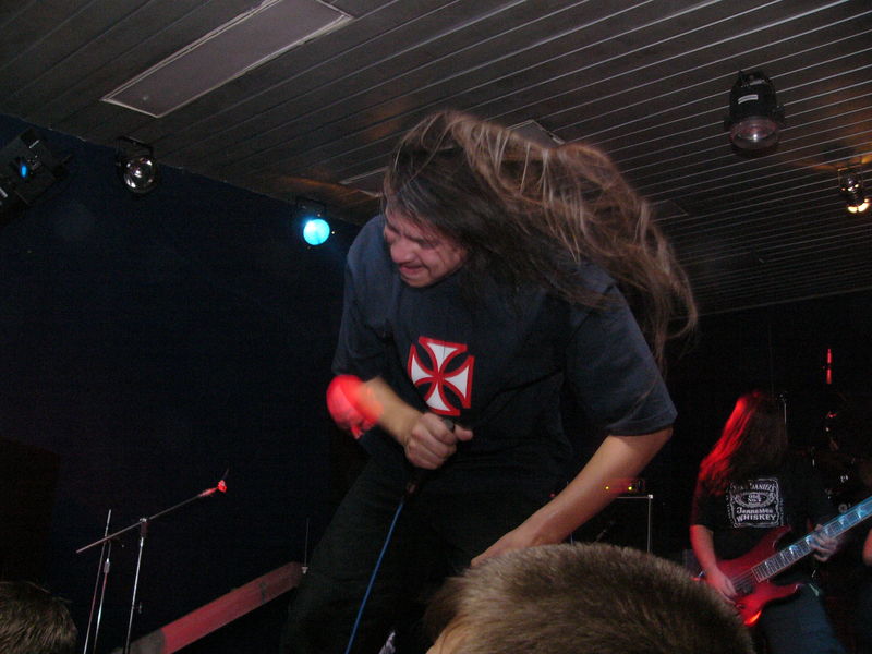 Фотографии -> Концерты -> Impaled Nazarene в клубе Арктика (29 октября 2004) ->  Tartharia -> Tartharia - 013