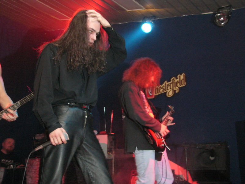 Фотографии -> Концерты -> 12-ти летие Castle Rock в клубе Арктика (7 ноября 2004) ->  Noizz -> Noizz - 006