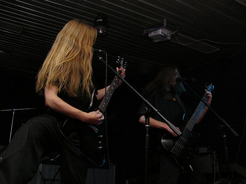 Фотографии -> Концерты -> Black Metal Fest II в клубе Арктика (25 декабря 2004) ->  Рождение Ветра -> Рождение Ветра - 001