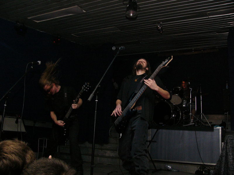 Фотографии -> Концерты -> Black Metal Fest II в клубе Арктика (25 декабря 2004) ->  Рождение Ветра -> Рождение Ветра - 010