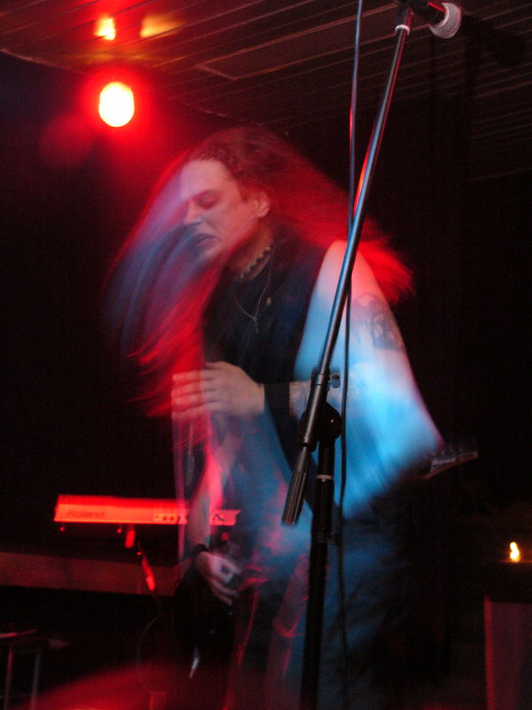 Фотографии -> Концерты -> Сольный концерт Dominia в клубе Арктика (30 января 2005) ->  Dominia -> Dominia - 004