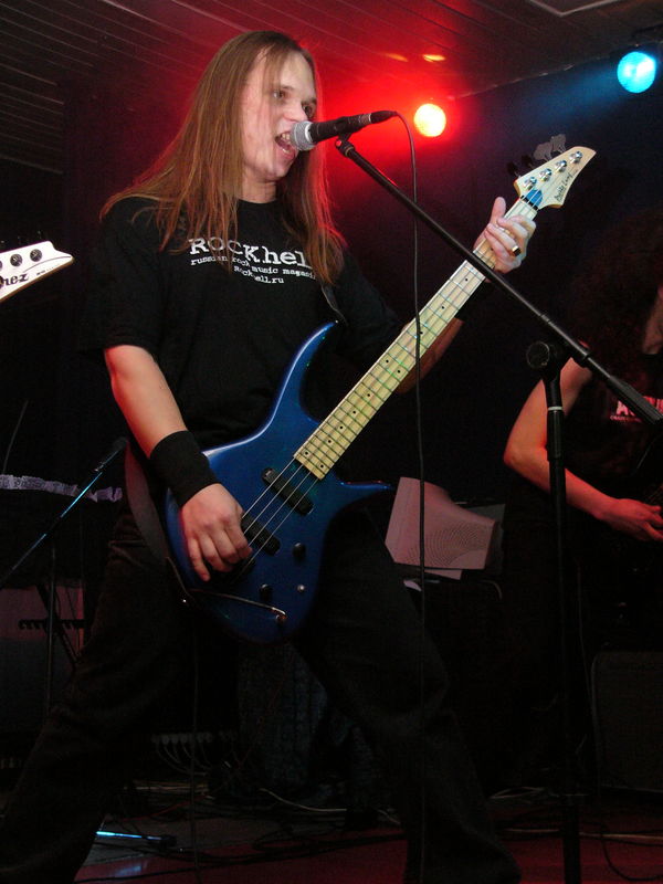Фотографии -> Концерты -> День рождения RockHell.Ru в клубе Арктика (12 февраля 2005) ->  Asguard -> Asguard - 002