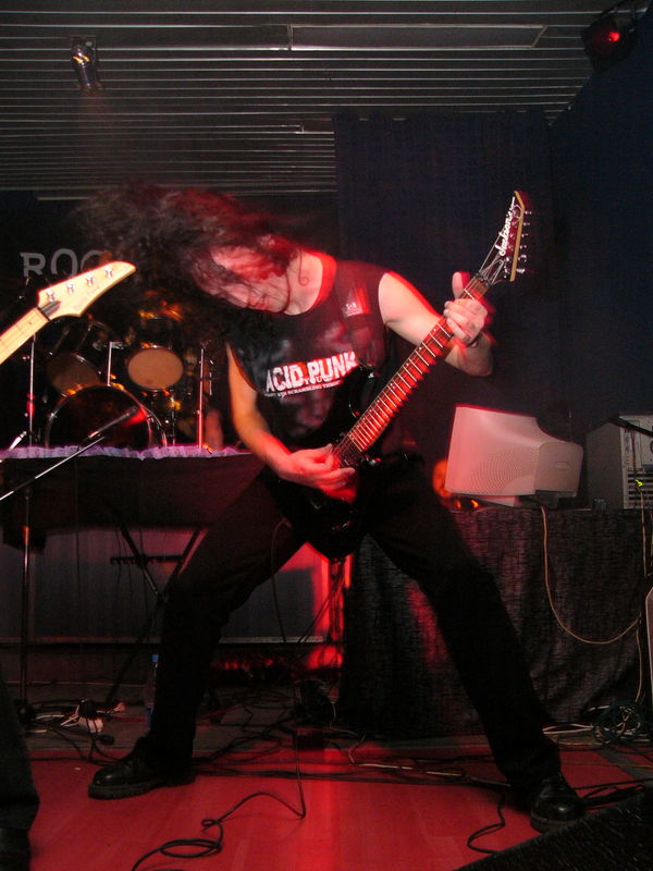 Фотографии -> Концерты -> День рождения RockHell.Ru в клубе Арктика (12 февраля 2005) ->  Asguard -> Asguard - 013