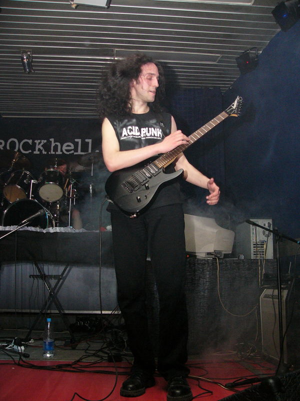 Фотографии -> Концерты -> День рождения RockHell.Ru в клубе Арктика (12 февраля 2005) ->  Asguard -> Asguard - 018