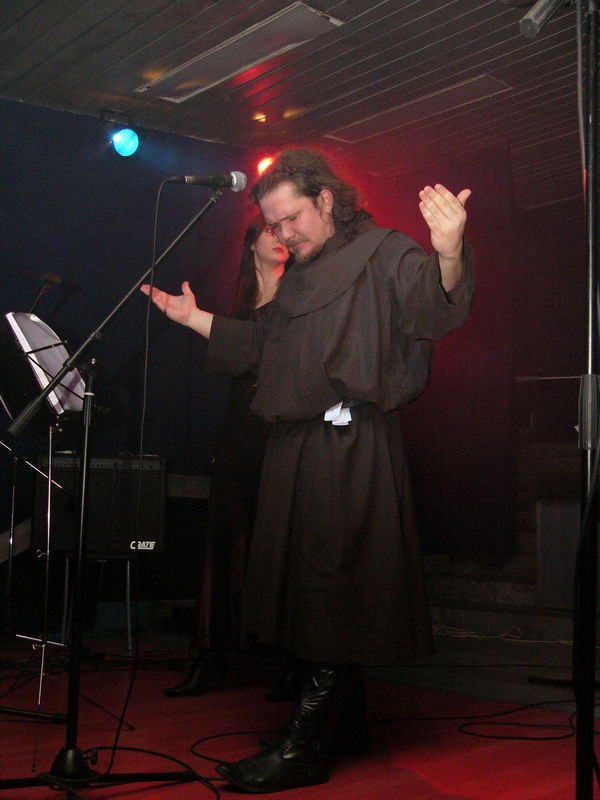 Фотографии -> Концерты -> День рождения RockHell.Ru в клубе Арктика (12 февраля 2005) ->  Wolfsangel -> Wolfsangel - 004