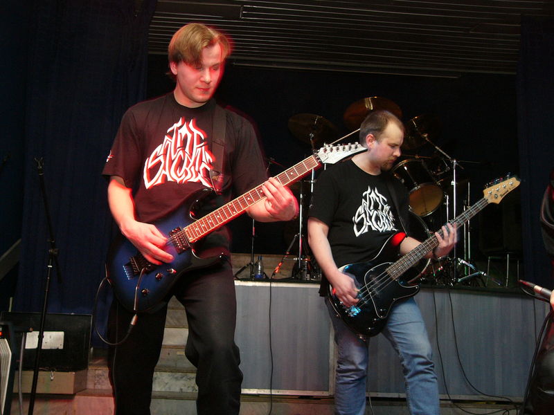 Фотографии -> Концерты -> Концерт в клубе Арктика (7 марта 2005) ->  Antisacrum -> Antisacrum - 013