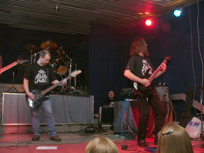 Фотографии -> Концерты -> Концерт в клубе Арктика (7 марта 2005) ->  Antisacrum -> Antisacrum - 016
