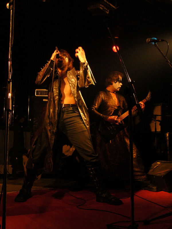 Фотографии -> Концерты -> Behemoth в клубе Арктика (13 марта 2005) ->  Black Astrology -> Black Astrology - 010