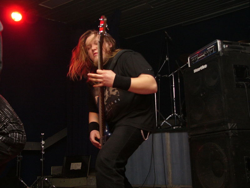 Фотографии -> Концерты -> Behemoth в клубе Арктика (13 марта 2005) ->  Morrah -> Morrah - 001