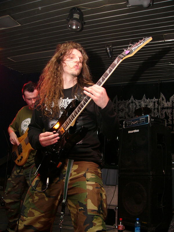 Фотографии -> Концерты -> Behemoth в клубе Арктика (13 марта 2005) ->  Neolith -> Neolith - 003