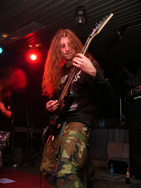 Фотографии -> Концерты -> Behemoth в клубе Арктика (13 марта 2005) ->  Neolith -> Neolith - 010