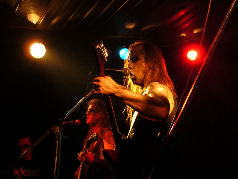 Фотографии -> Концерты -> Behemoth в клубе Арктика (13 марта 2005) ->  Behemoth -> Behemoth - 015