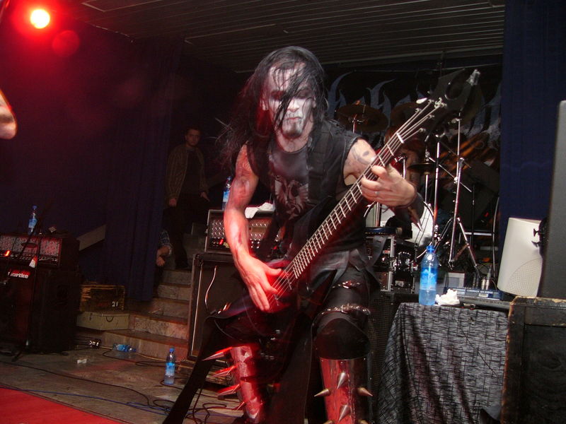 Фотографии -> Концерты -> Behemoth в клубе Арктика (13 марта 2005) ->  Behemoth -> Behemoth - 022