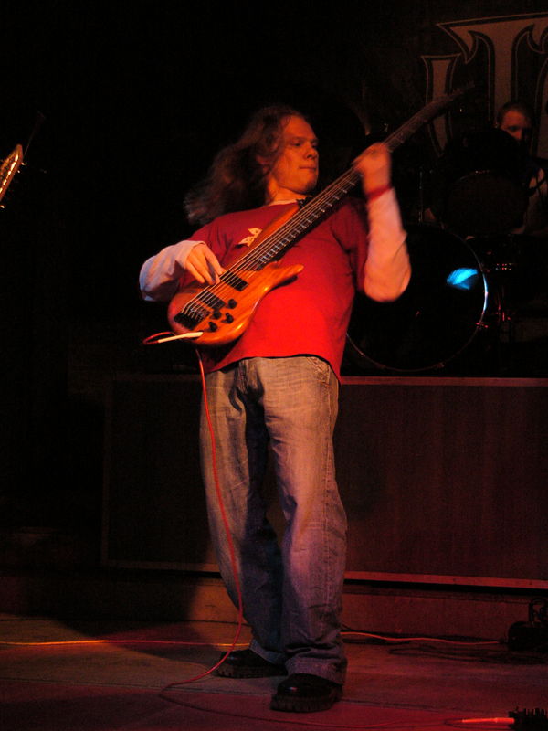 Фотографии -> Концерты -> Концерт в клубе Арктика (2 апреля 2005) ->  Jim Sunweed -> Jim Sunweed - 009