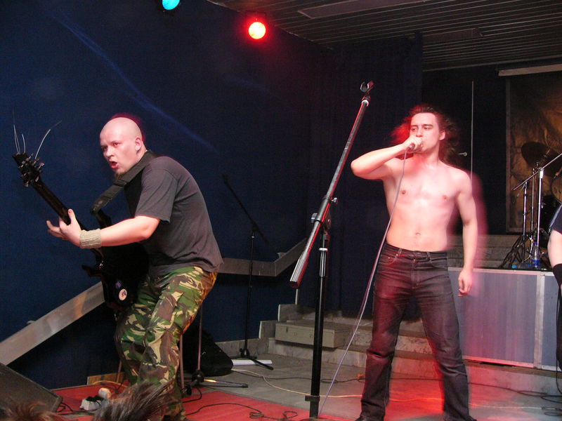 Фотографии -> Концерты -> Концерт в клубе Арктика (2 апреля 2005) ->  Morrah -> Morrah - 013