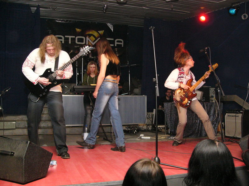Фотографии -> Концерты -> Концерт в клубе Арктика (16 апреля 2005) ->  Tumulus -> Tumulus - 014
