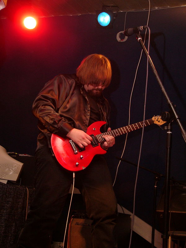 Фотографии -> Концерты -> Концерт в клубе Арктика (16 апреля 2005) ->  Atomica -> Atomica - 005