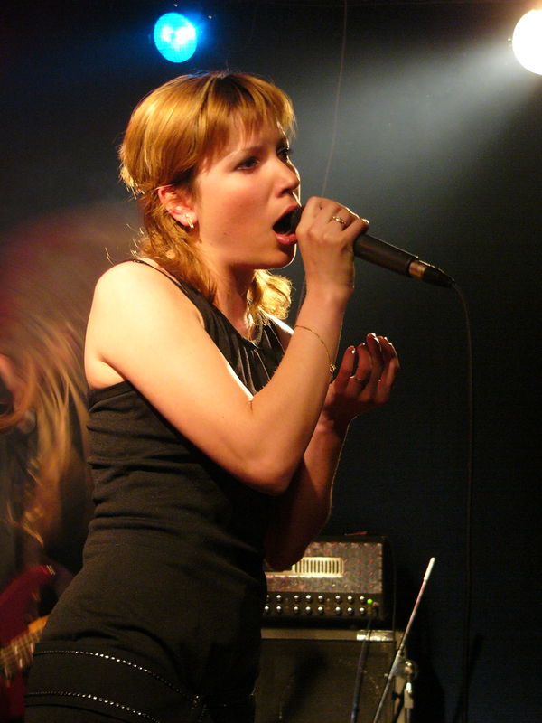 Фотографии -> Концерты -> Cruachan в клубе Арктика (1 мая 2005) ->  Alkonost -> Alkonost - 019