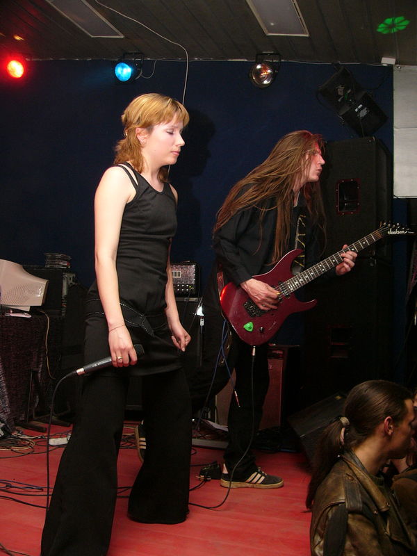 Фотографии -> Концерты -> Cruachan в клубе Арктика (1 мая 2005) ->  Alkonost -> Alkonost - 031