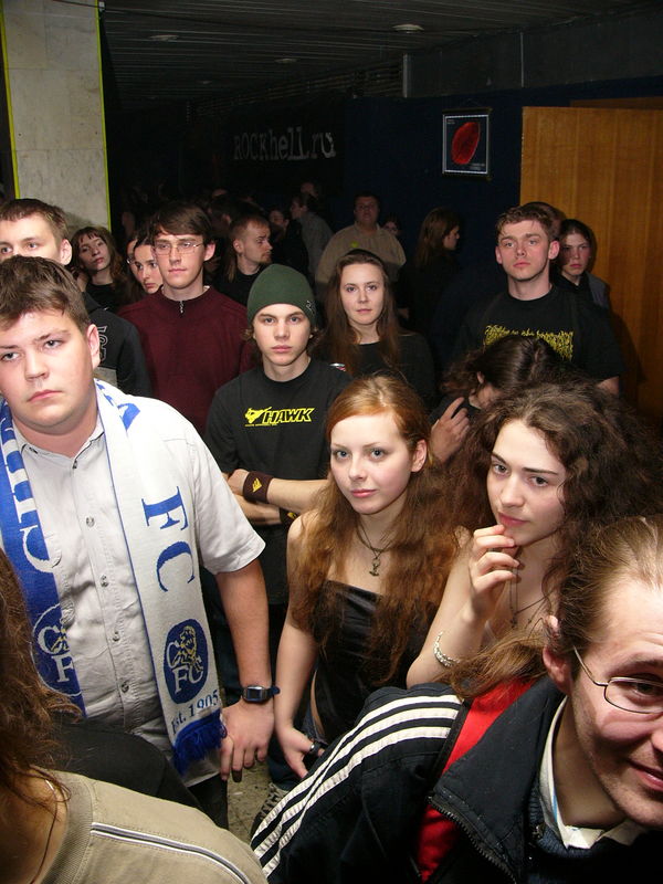 Фотографии -> Концерты -> Cruachan в клубе Арктика (1 мая 2005) ->  Люди на концерте -> Люди на концерте - 006