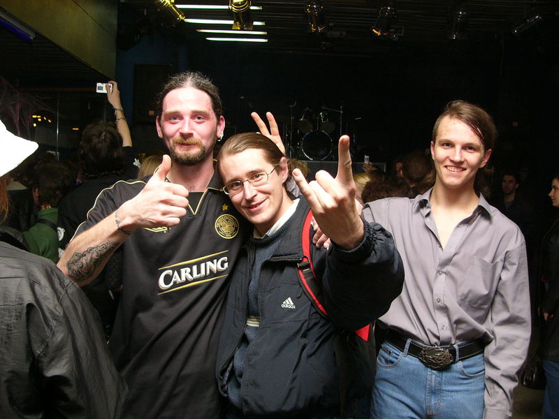 Фотографии -> Концерты -> Cruachan в клубе Арктика (1 мая 2005) ->  Люди на концерте -> Люди на концерте - 008