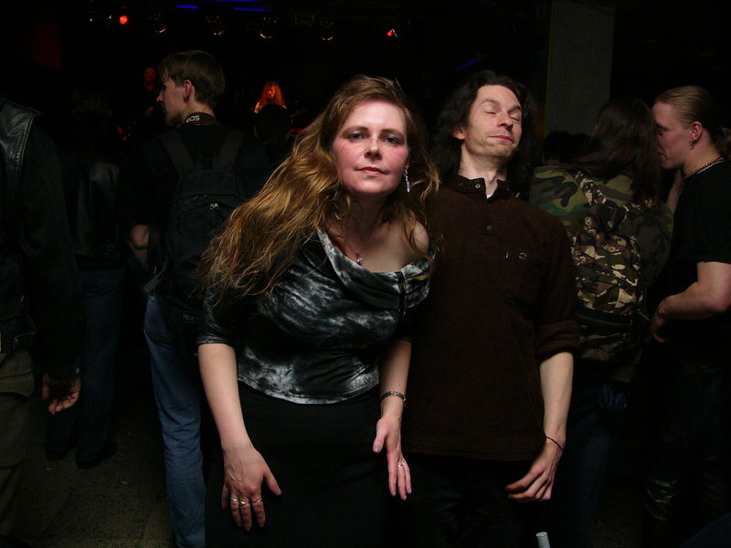 Фотографии -> Концерты -> Концерт в клубе Арктика (6 мая 2005) ->  Люди на концерте -> Люди на концерте - 008
