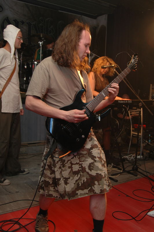 Фотографии -> Концерты -> Korpiklaani в клубе Арктика (15 сентября 2005) ->  Wolfsangel -> Wolfsangel - 005