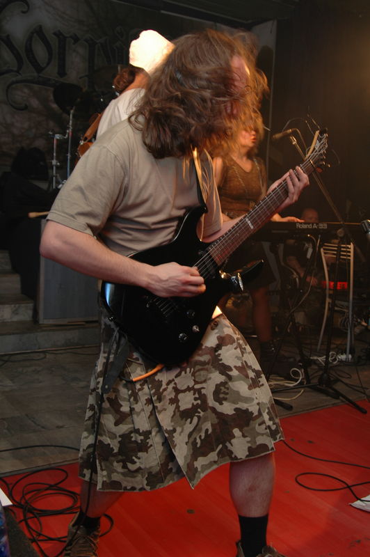 Фотографии -> Концерты -> Korpiklaani в клубе Арктика (15 сентября 2005) ->  Wolfsangel -> Wolfsangel - 023