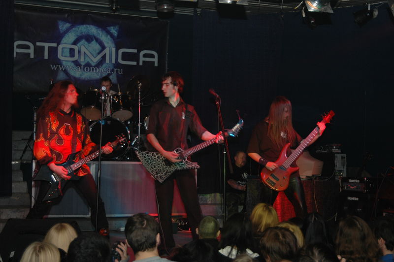 Фотографии -> Концерты -> Atomic blast в клубе  Арктика (4 ноября 2005) ->  Item -> Item - 034