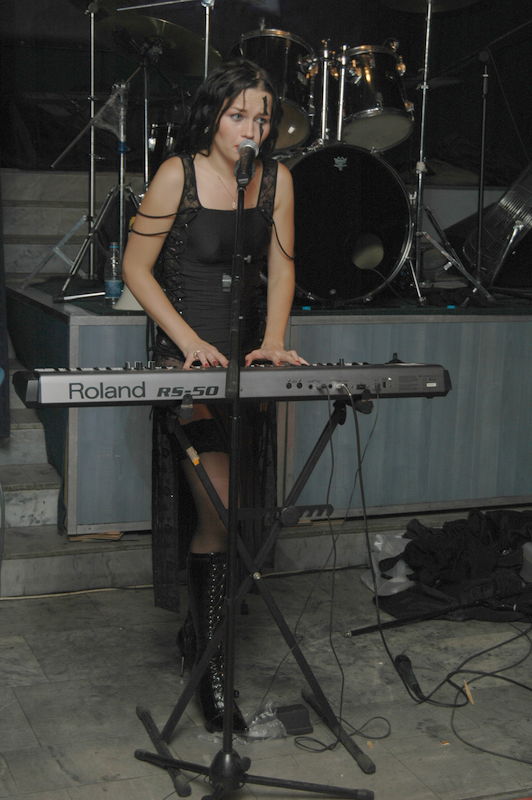 Фотографии -> Концерты -> Atomic blast в клубе  Арктика (4 ноября 2005) ->  Atomica -> Atomica - 092