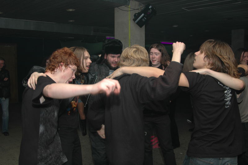 Фотографии -> Концерты -> Концерт в клубе Арктика (11 ноября 2005) ->  TarakaN -> TarakaN - 015