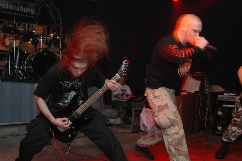 Фотографии -> Концерты -> PetroGrind Fest в клубе Арктика (19 ноября 2005) ->  Fleshbomb -> Fleshbomb - 013