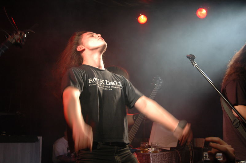 Фотографии -> Концерты -> PetroGrind Fest в клубе Арктика (19 ноября 2005) ->  Morrah -> Morrah - 005