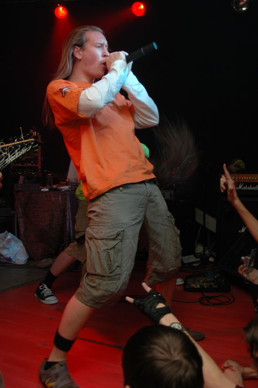 Фотографии -> Концерты -> PetroGrind Fest в клубе Арктика (19 ноября 2005) ->  Fleshgore -> Fleshgore - 002