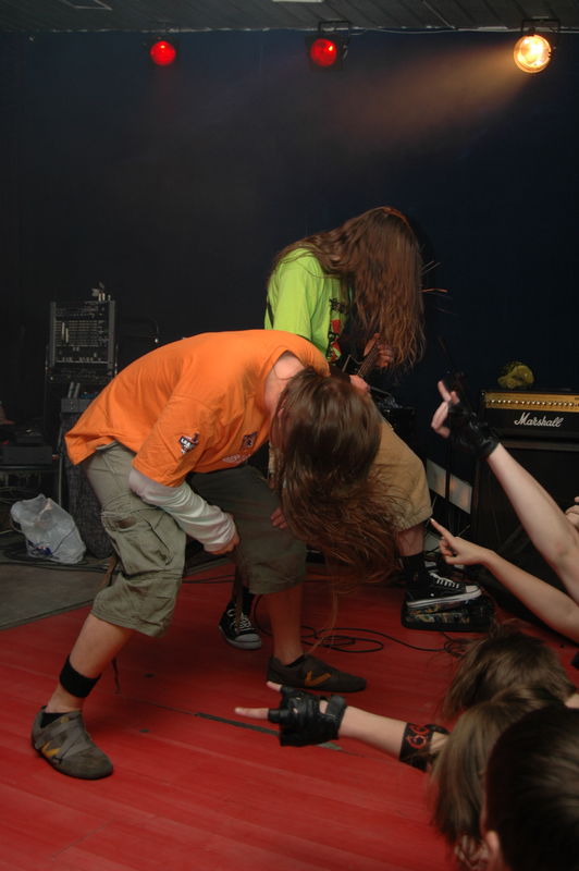 Фотографии -> Концерты -> PetroGrind Fest в клубе Арктика (19 ноября 2005) ->  Fleshgore -> Fleshgore - 007