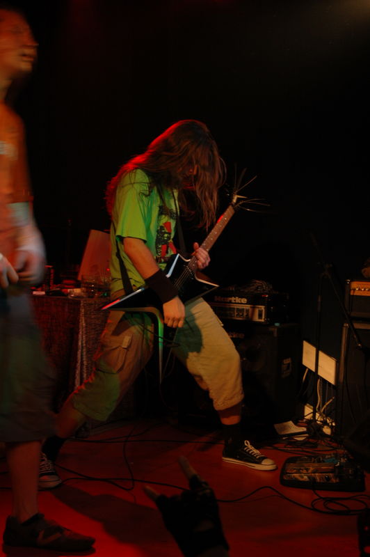 Фотографии -> Концерты -> PetroGrind Fest в клубе Арктика (19 ноября 2005) ->  Fleshgore -> Fleshgore - 011