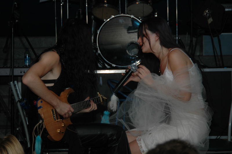 Фотографии -> Концерты -> Сольный концерт Atomica в клубе Арктика (15 января 2005) ->  Atomica -> Atomica - 145