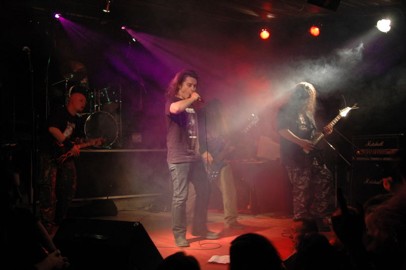 Фотографии -> Концерты -> День рождения RockHell.Ru в клубе Арктика (4 февраля 2006) ->  Morrah -> Morrah - 032