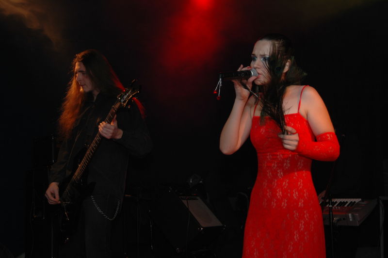 Фотографии -> Концерты -> Концерт в клубе Арктика (5 февраля 2006) ->  The Sevensins -> The Sevensins - 009