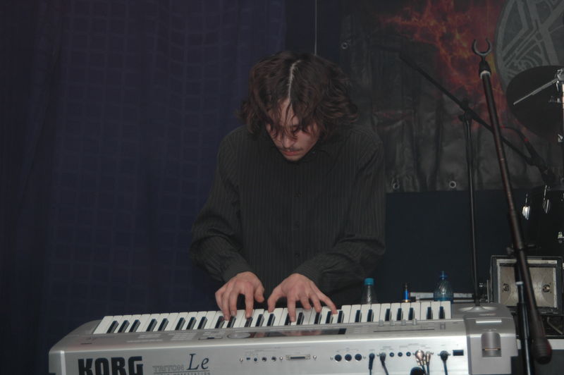 Фотографии -> Концерты -> Концерт в клубе Арктика (5 февраля 2006) ->  The Sevensins -> The Sevensins - 024