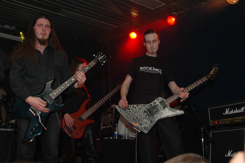 Фотографии -> Концерты -> Концерт в клубе Арктика (5 февраля 2006) ->  The Sevensins -> The Sevensins - 039